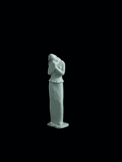 Figurina con colomba (Minganti)