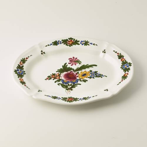 Oval serving dish, 28 x 21 cm