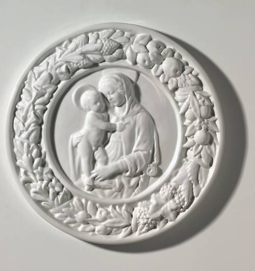 Madonna with Child and Round Garland.