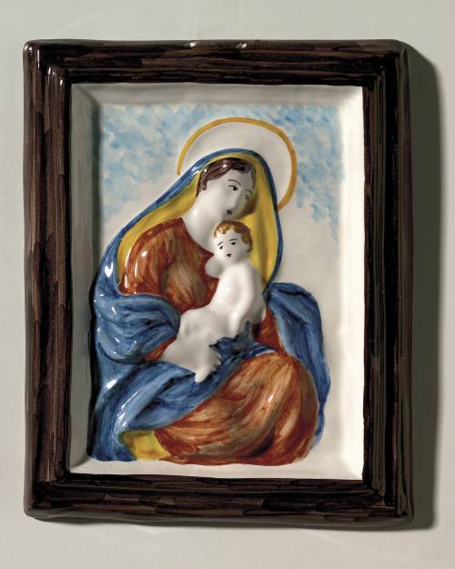 Our Lady of PiÃ² (Cooperativa Ceramica) Dimensions: 20.7 x 26 x 2.6 cm.