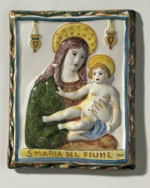 Santa Maria del Fiume. Dimensioni: 22,9 x 18,6 x 2,4 cm.